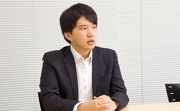 富士ソフト株式会社 ソリューション事業本部 インフラ事業部 クラウドソリューション部 第1技術グループ リーダー 尾嶋 洋亮（vExpert）